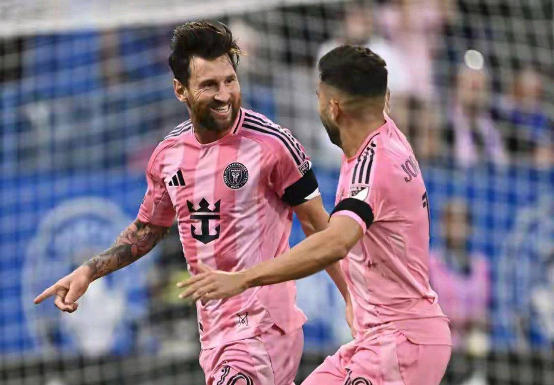 开云体育官网-梅西与皇家马德里比赛