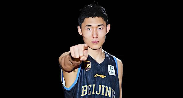 开云体育官网-包含赛前北京首钢调整名单以备欧篮联，更衣室发声环节打磨，引发热议，球队文化再被提及的词条