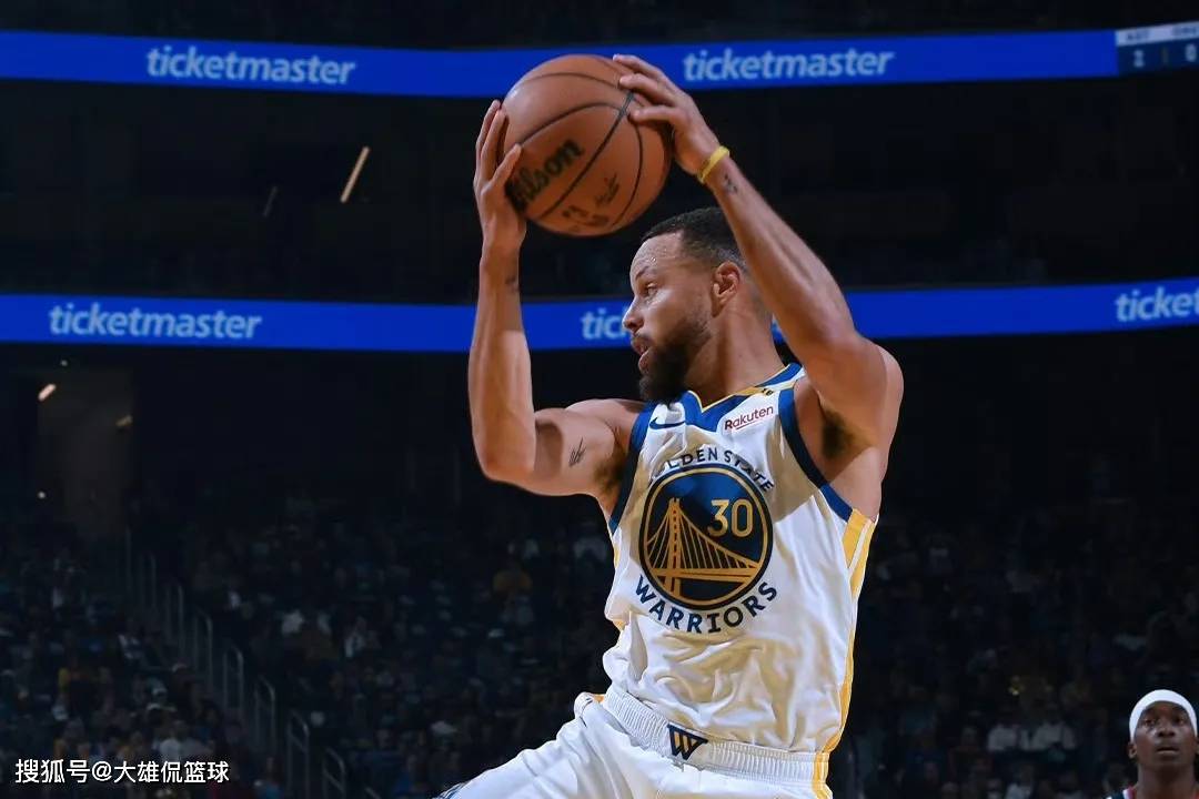 开云-从转折点上海申花手感冰凉到洛杉矶快船国际比赛日战术微调，拉齐奥今晚防线松动的简单介绍